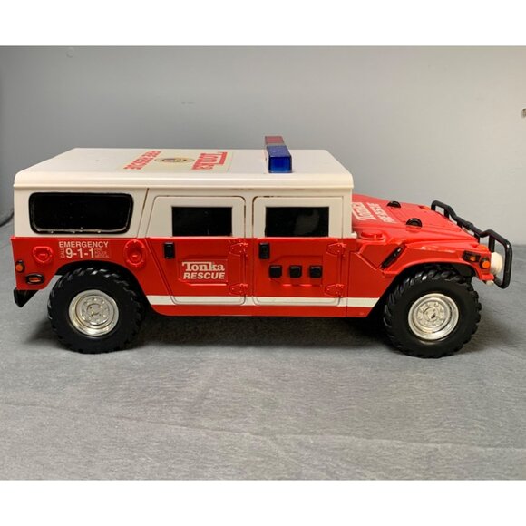 Tonka Fire Rescue Hummer Vehicle 2000s Vintage Red & White with Lights Sounds - Picture 1 of 10